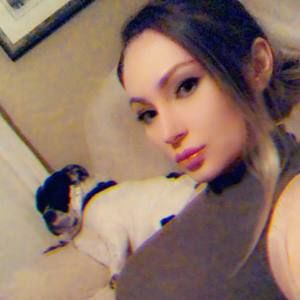 Meet your Posher, Evelyn